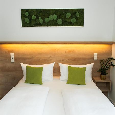 Hotel Perlach Allee By Blattl Munique Exterior foto