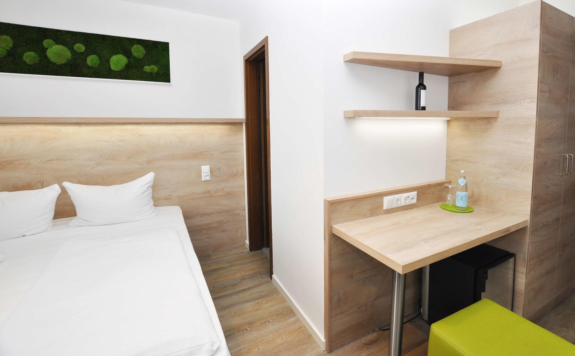Hotel Perlach Allee By Blattl Munique Exterior foto
