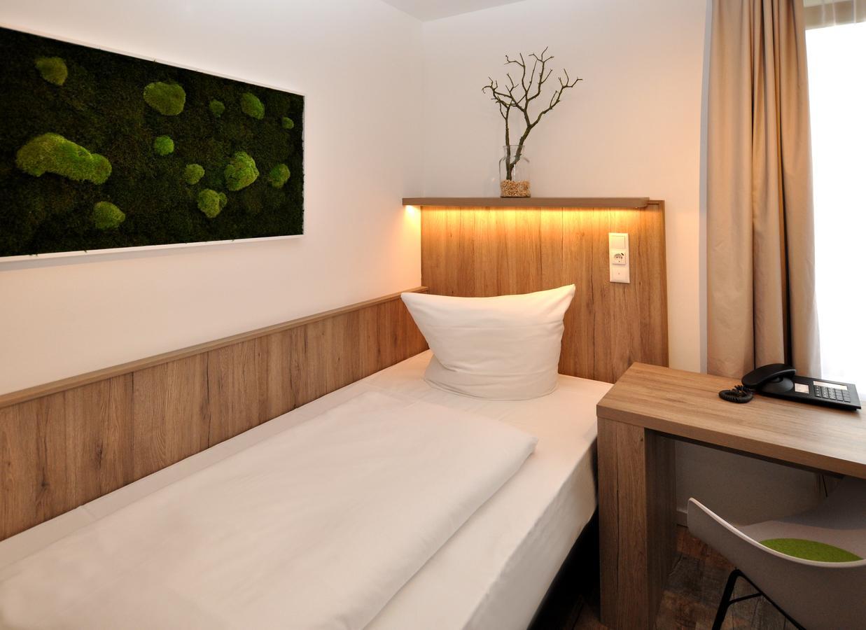 Hotel Perlach Allee By Blattl Munique Exterior foto
